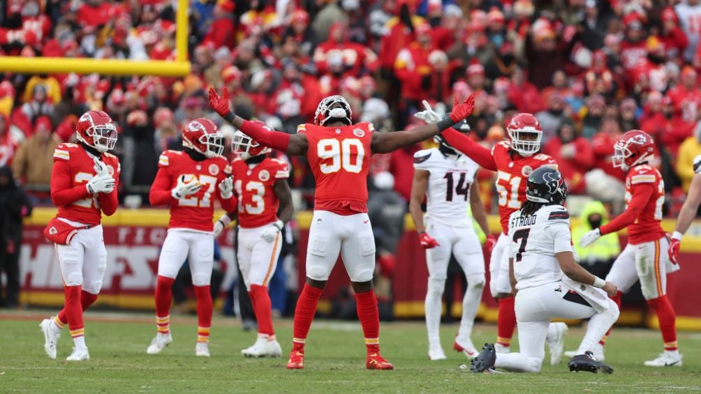 Los Kansas City Chiefs vencen a los Houston Texans y llegan a su